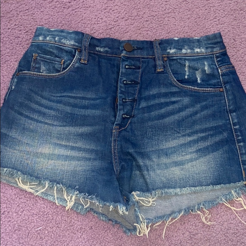 BLANK NYC, High waisted denim shorts